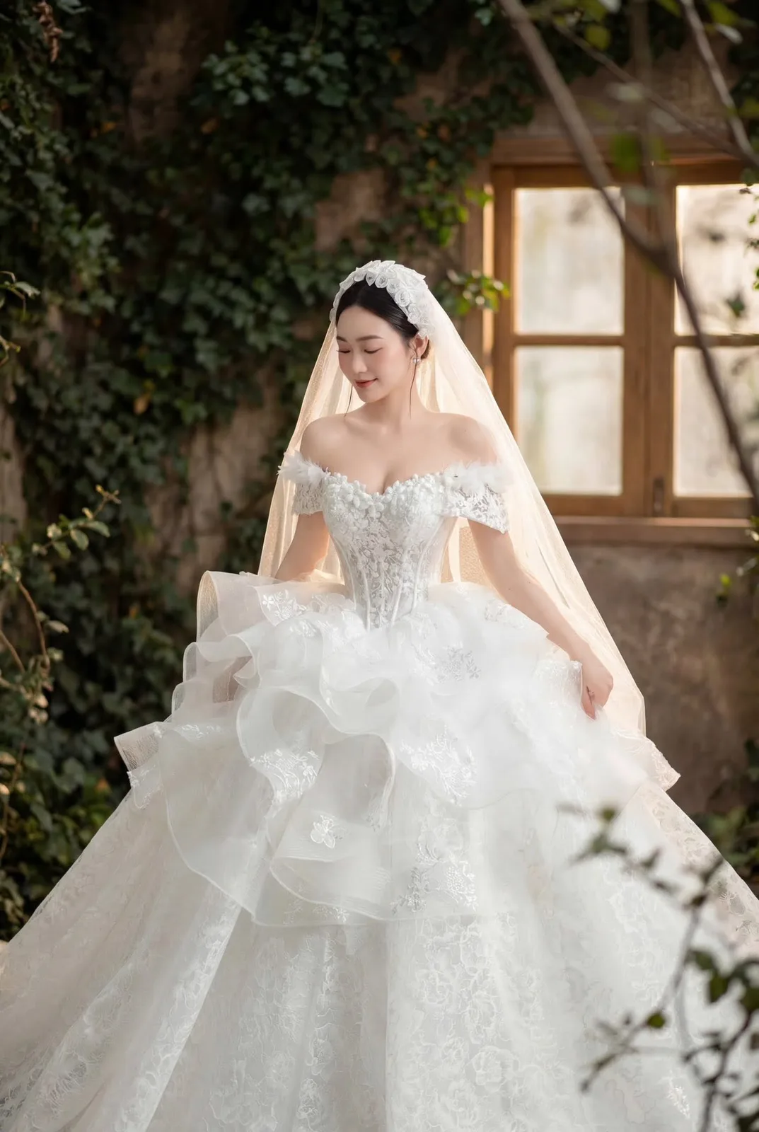 Ảnh cưới chụp trong studio